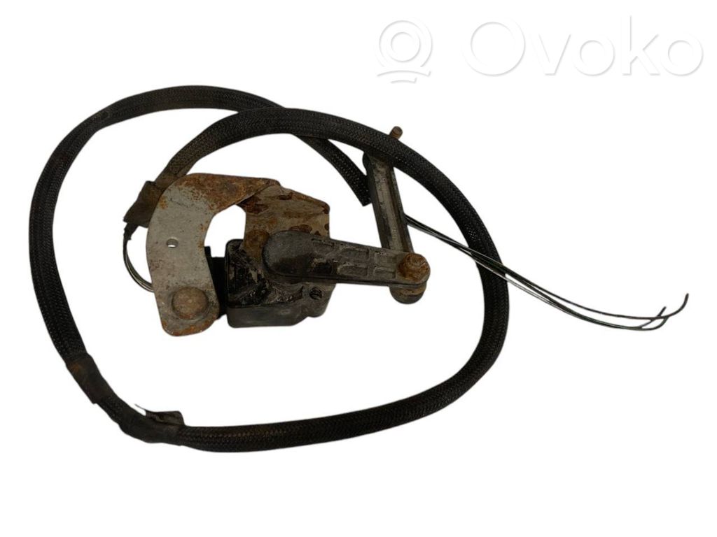 Height sensor (headlights)