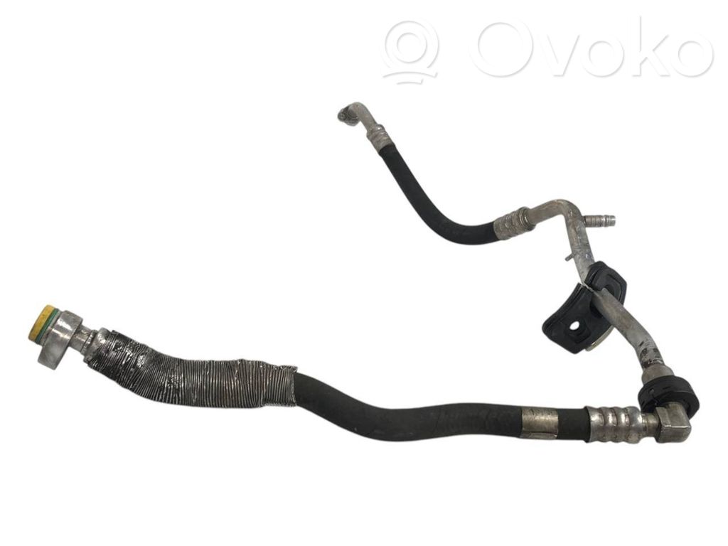 Air conditioner pipe(s) / hose(s)