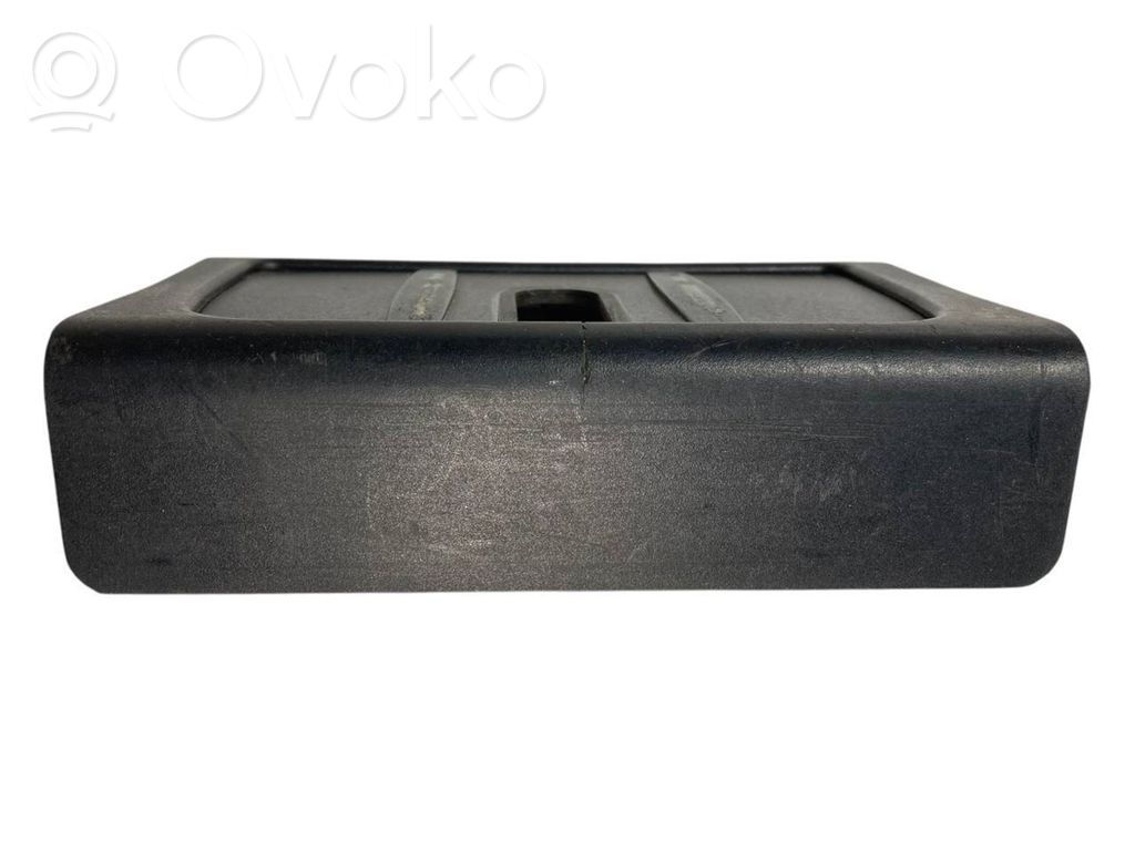 Trunk decorative trim