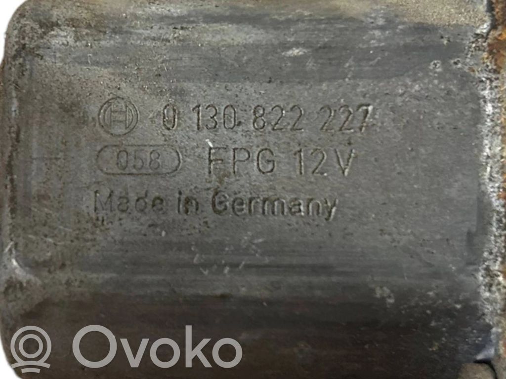 Передний электрический стеклоподъемник в сборе