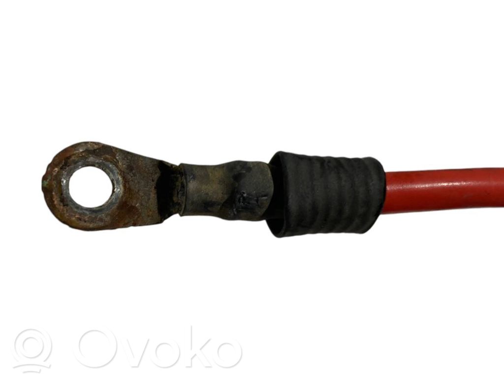 Positive wire (battery)