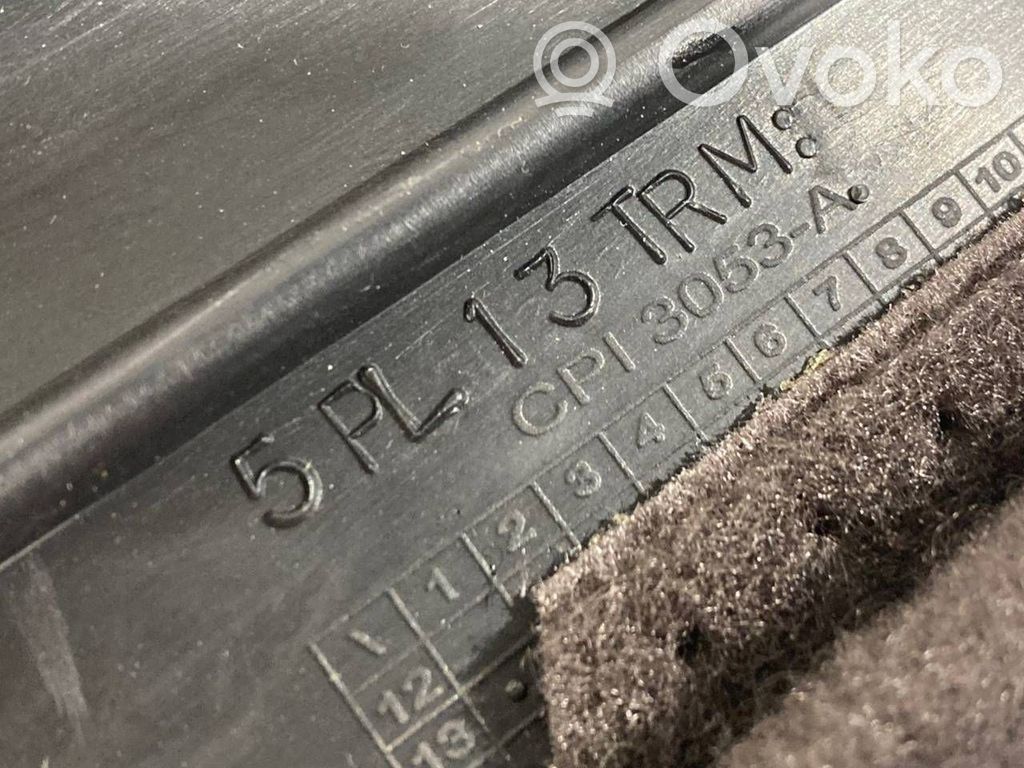 Bagāžnieka paklājiņš