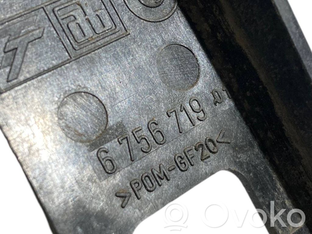 Akseleratora pedāļa turētājs