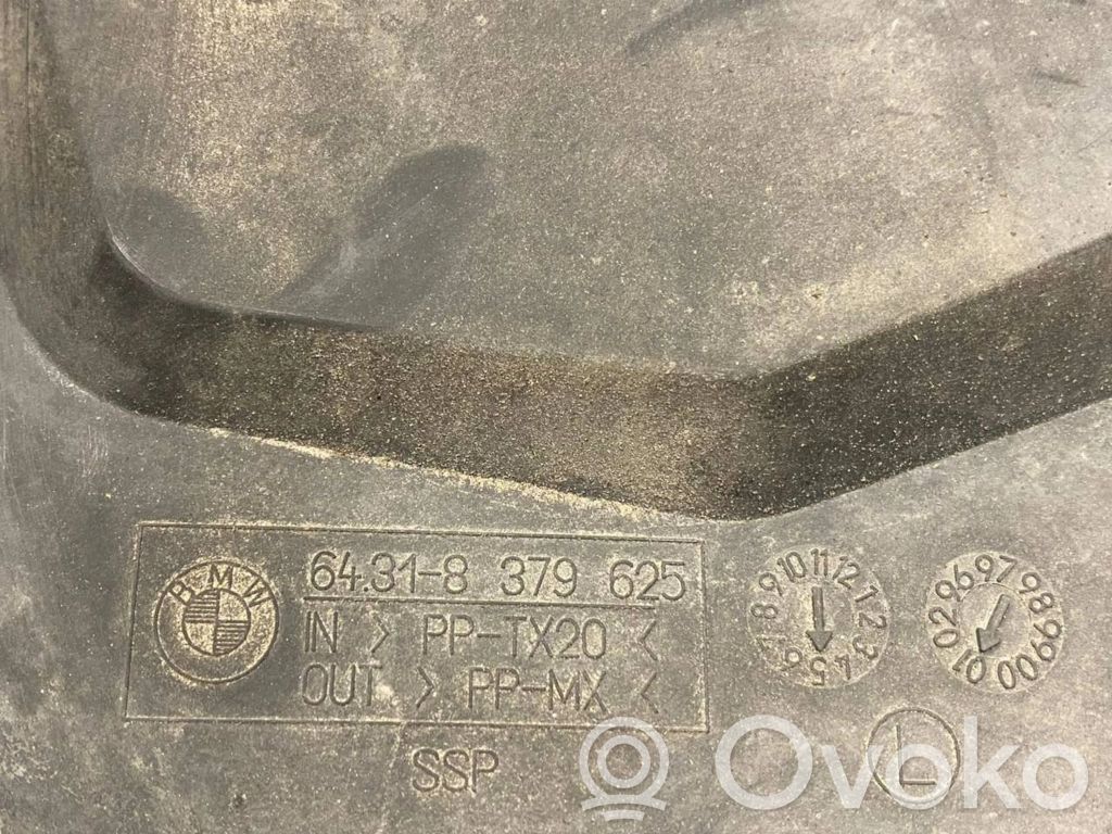 Salona gaisa mezgla plastmasas korpuss