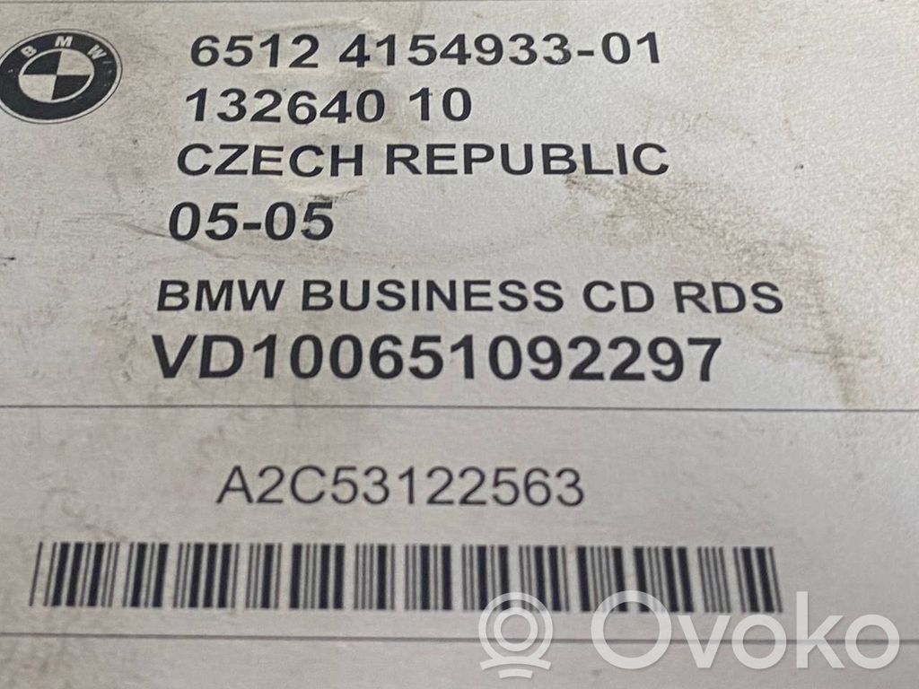 Radio / CD/DVD atskaņotājs / navigācija