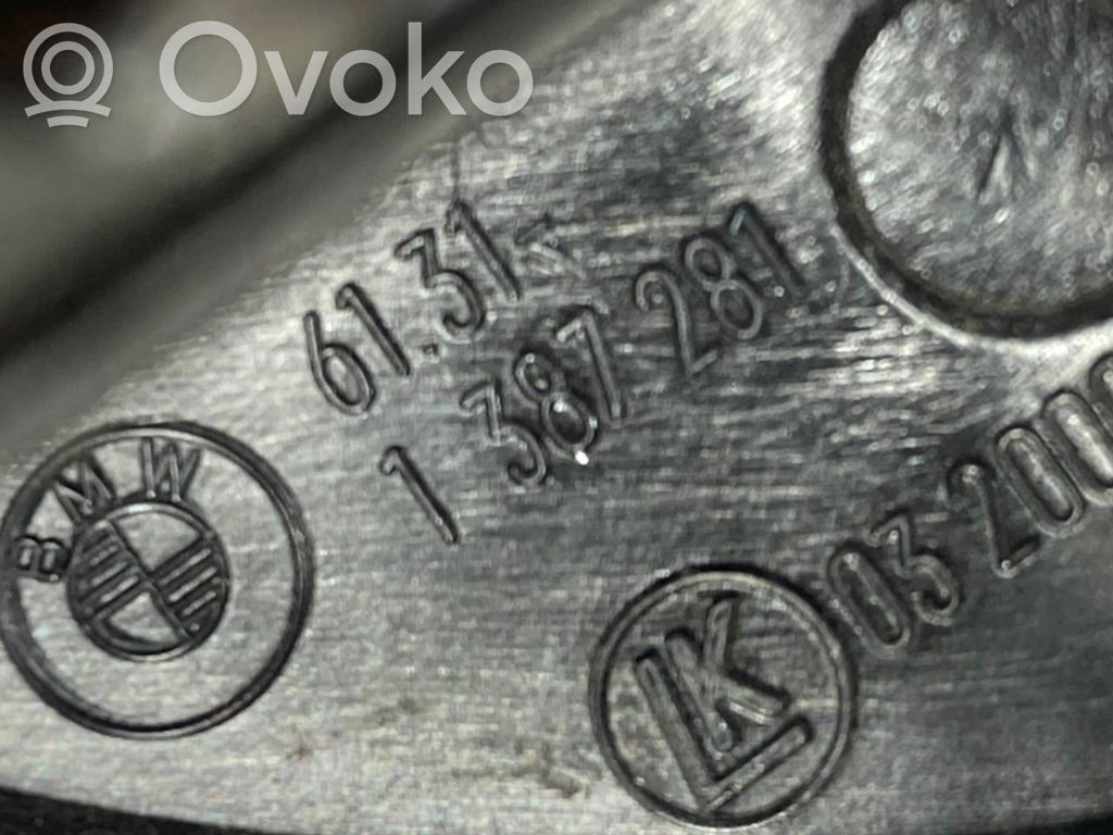 Sānu spoguļu slēdzis