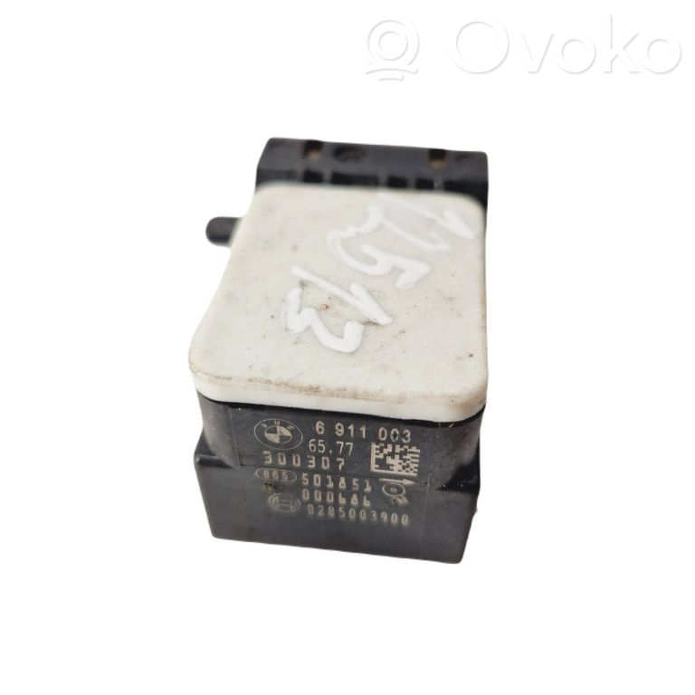 Airbag impact sensor