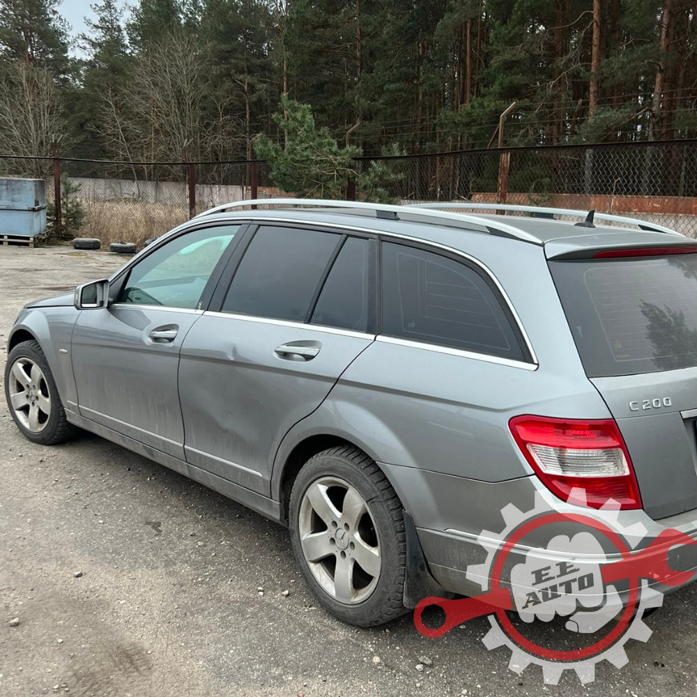 Mercedes Benz C200 2009.G.rezerves daļas
