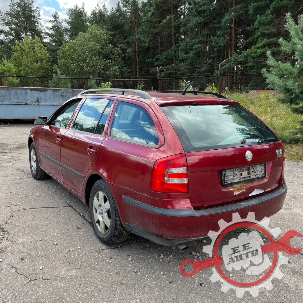 Škoda Octavia 2008 1.6 BSE (75 кВт) запасные