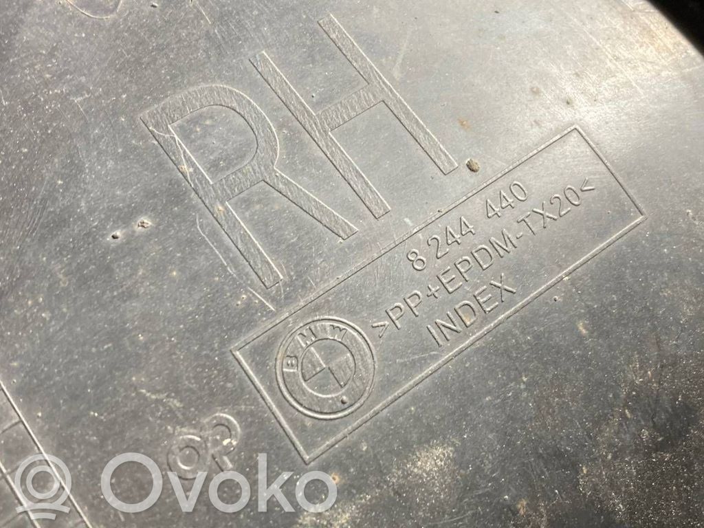 Vilkšanas āķa vāciņš bamperī