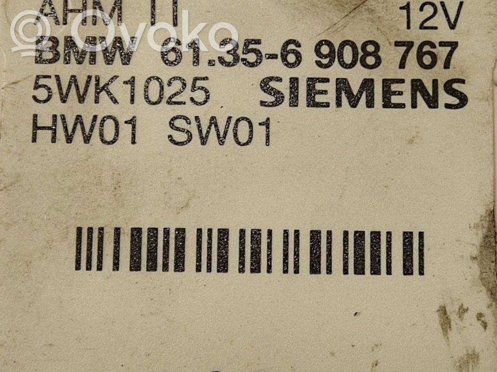 Trailer hitch control unit