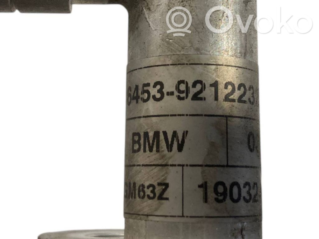 Air conditioner pipe(s) / hose(s)