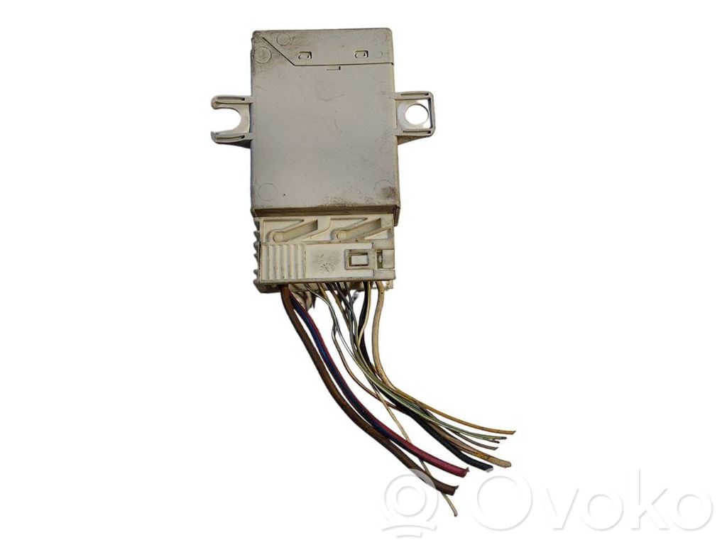 Trunk lid control unit