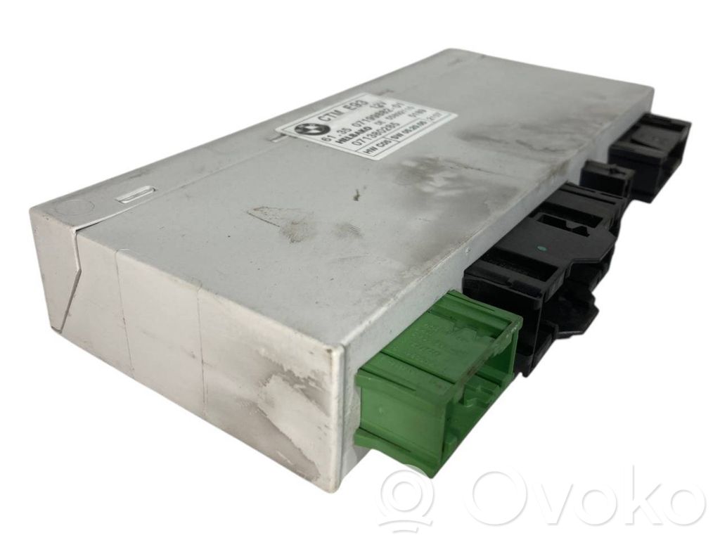 Convertible roof control unit