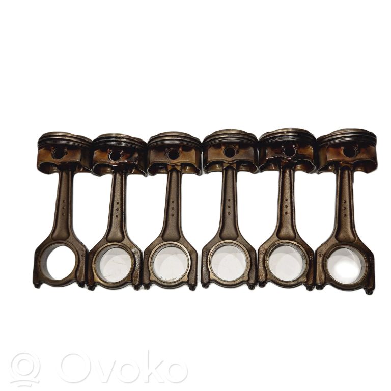 Piston(s)