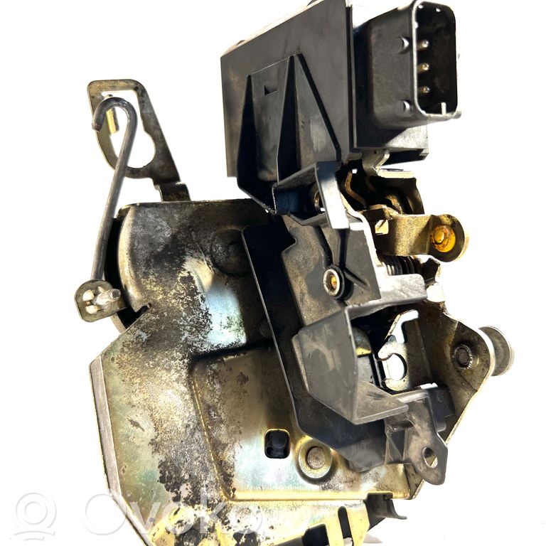 Передний замок