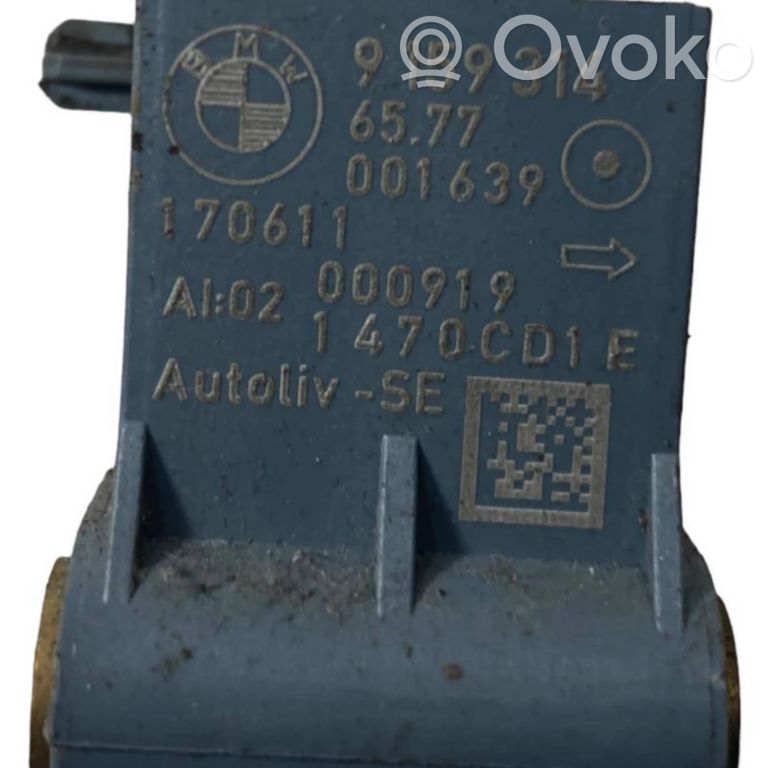 Airbag impact sensor