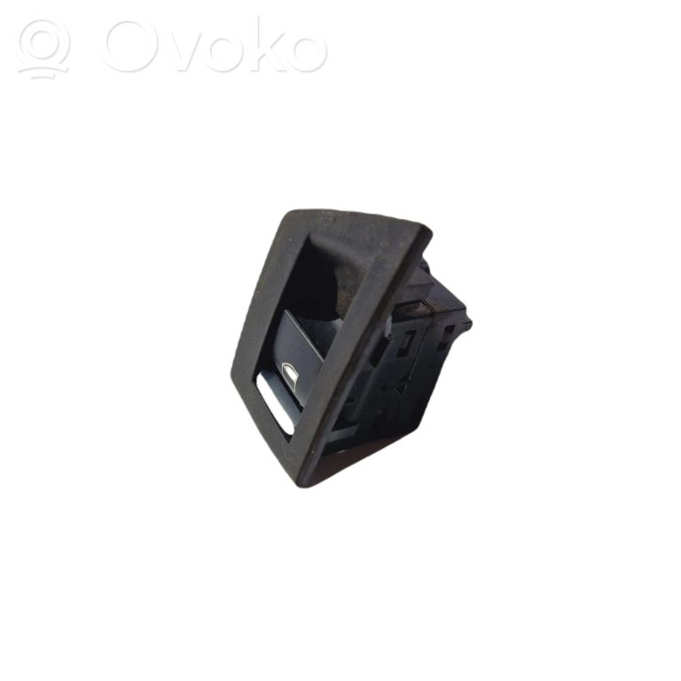 Power window switch