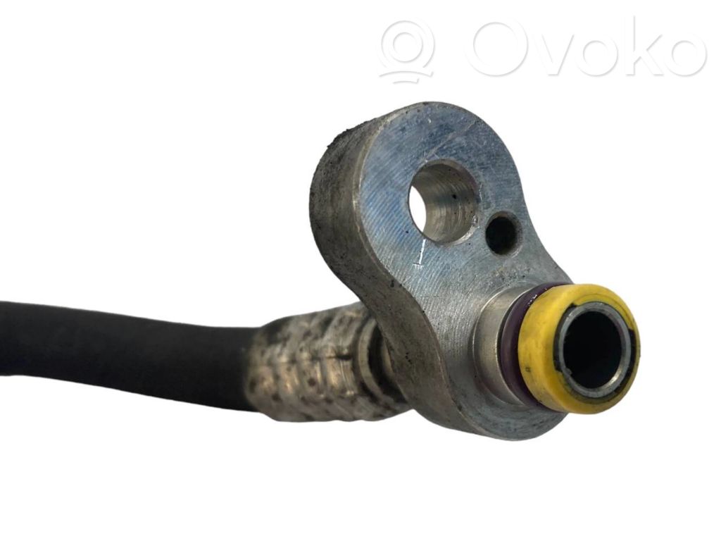 Air conditioner pipe(s) / hose(s)