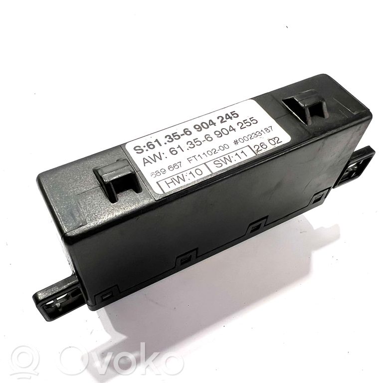 Durvju vadības bloks