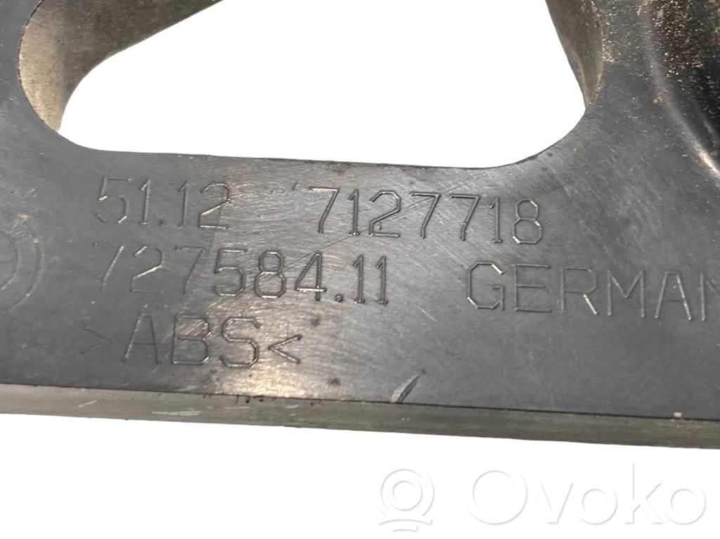 Кронштейн крепления заднего бампера