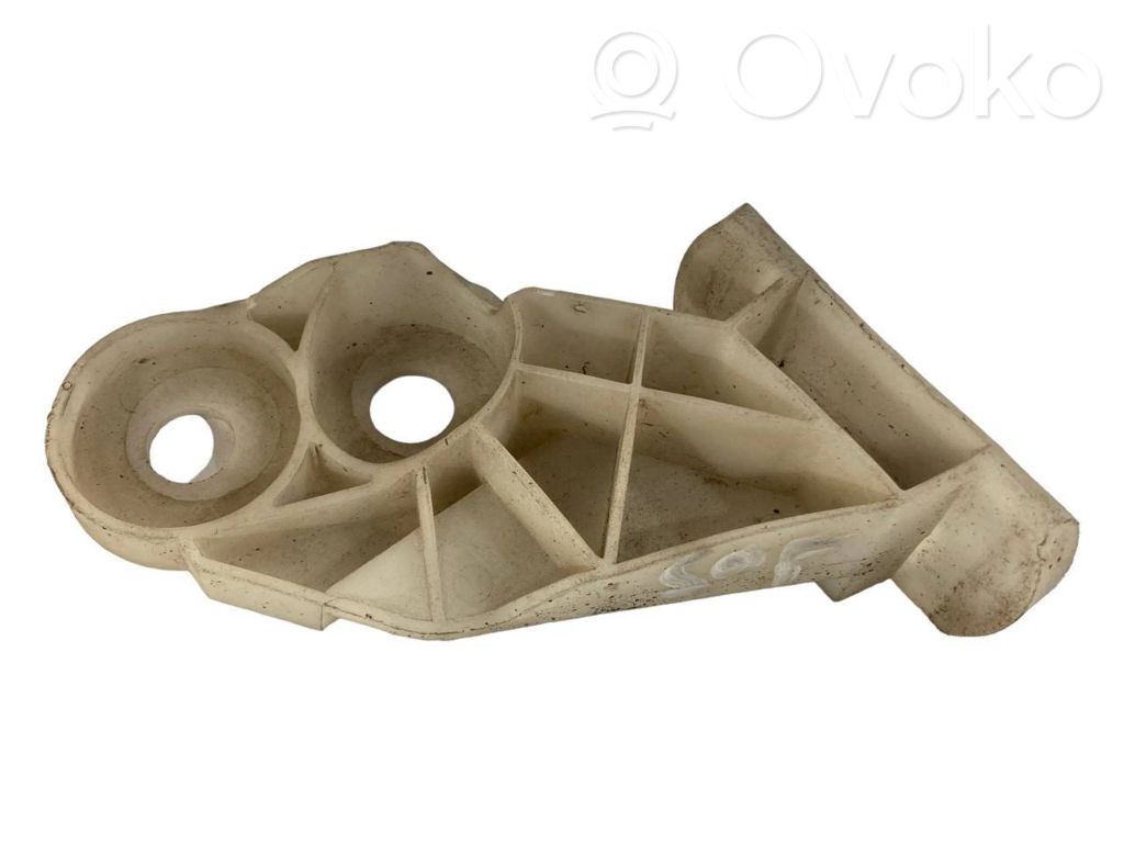Front bumper holder
