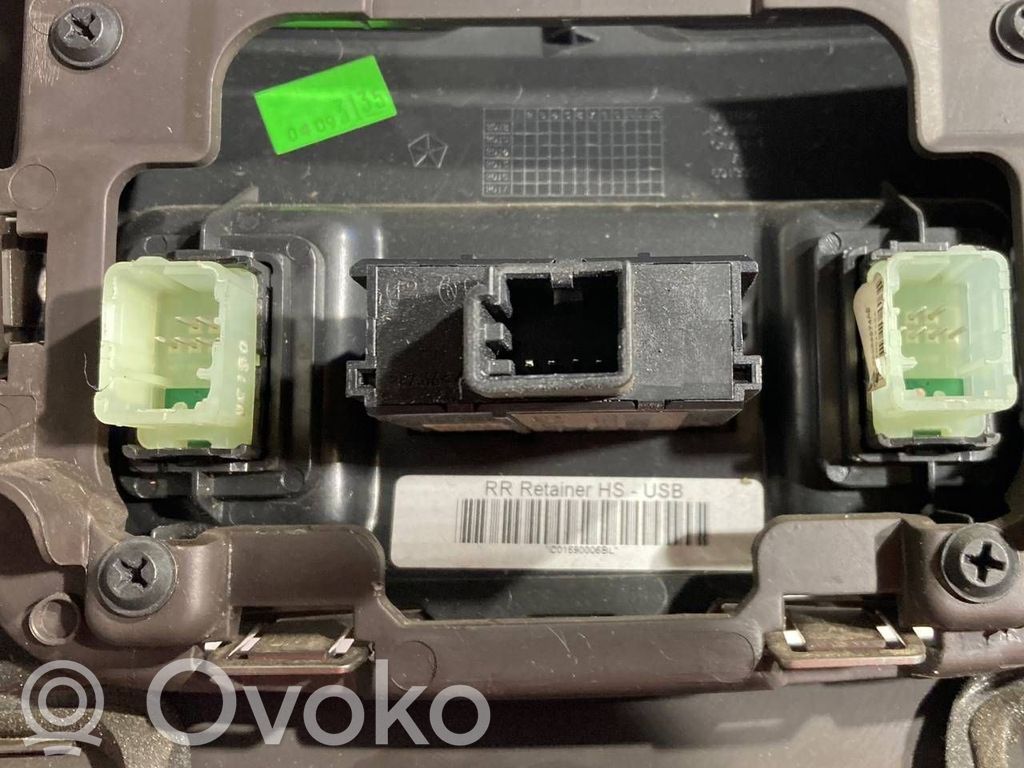 USB savienotājs