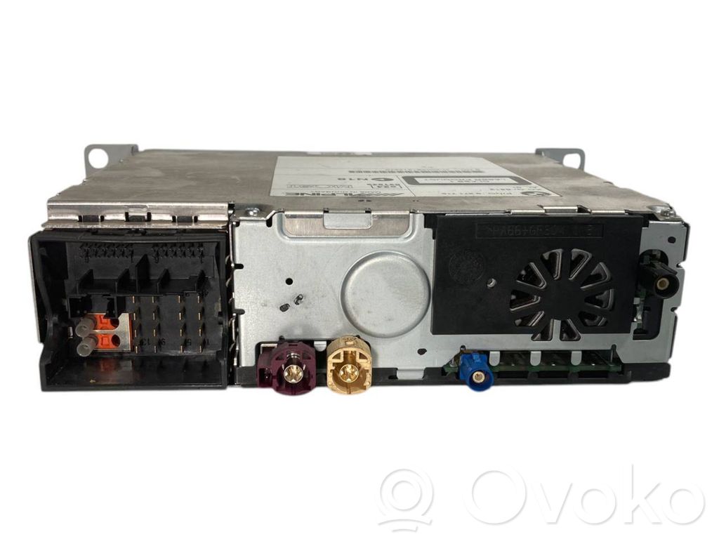 Radio / CD/DVD player / navigation