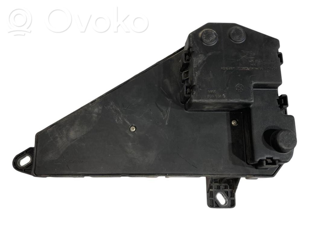 Fuse block