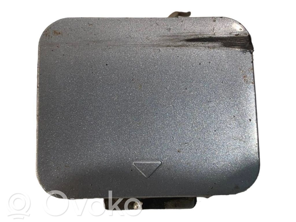 Tow eye cap
