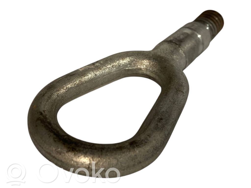 Towing hook