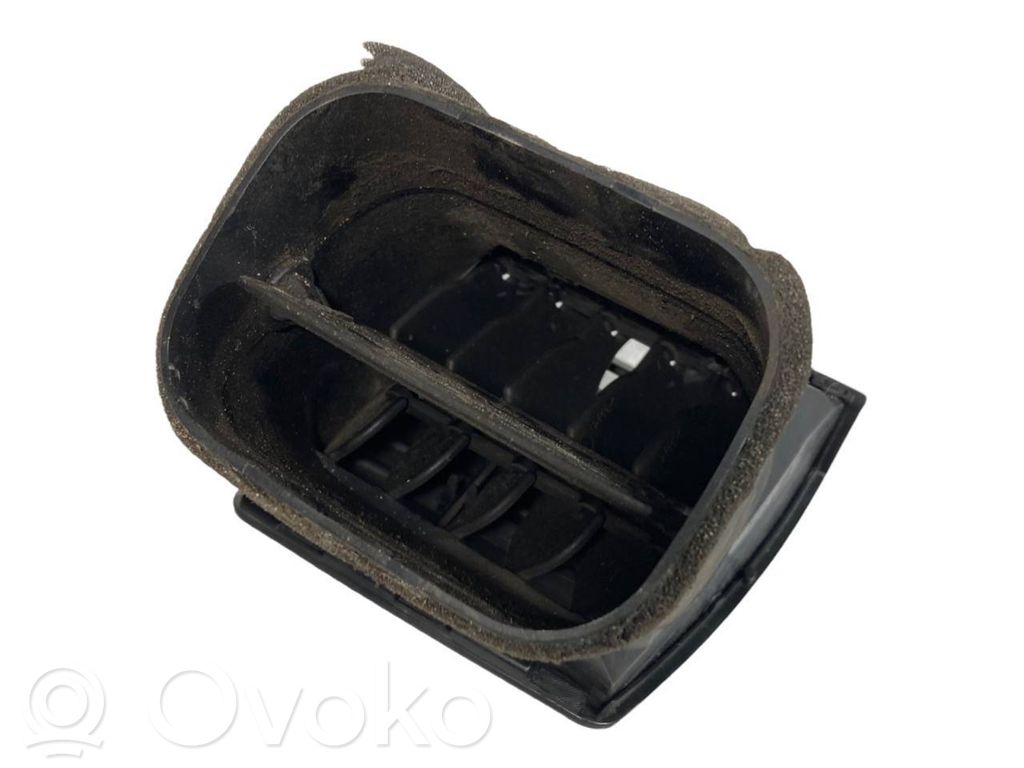 Боковая решетка воздухозаборника