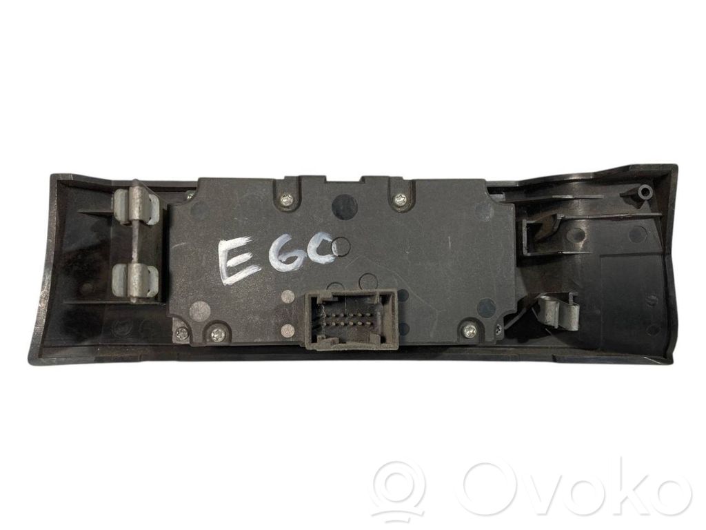 Headlight switch