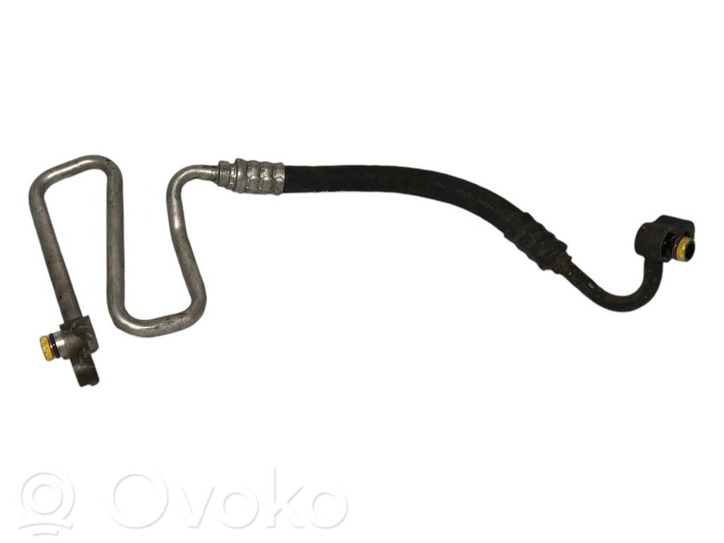 Air conditioner pipe(s) / hose(s)