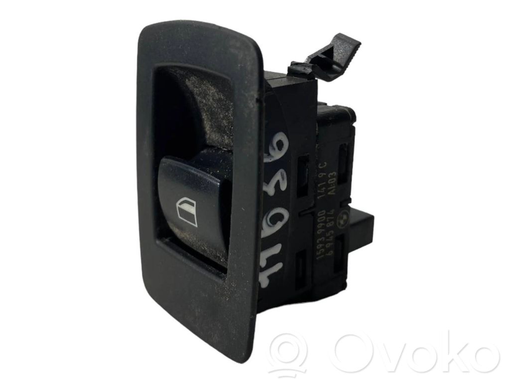 Power window switch
