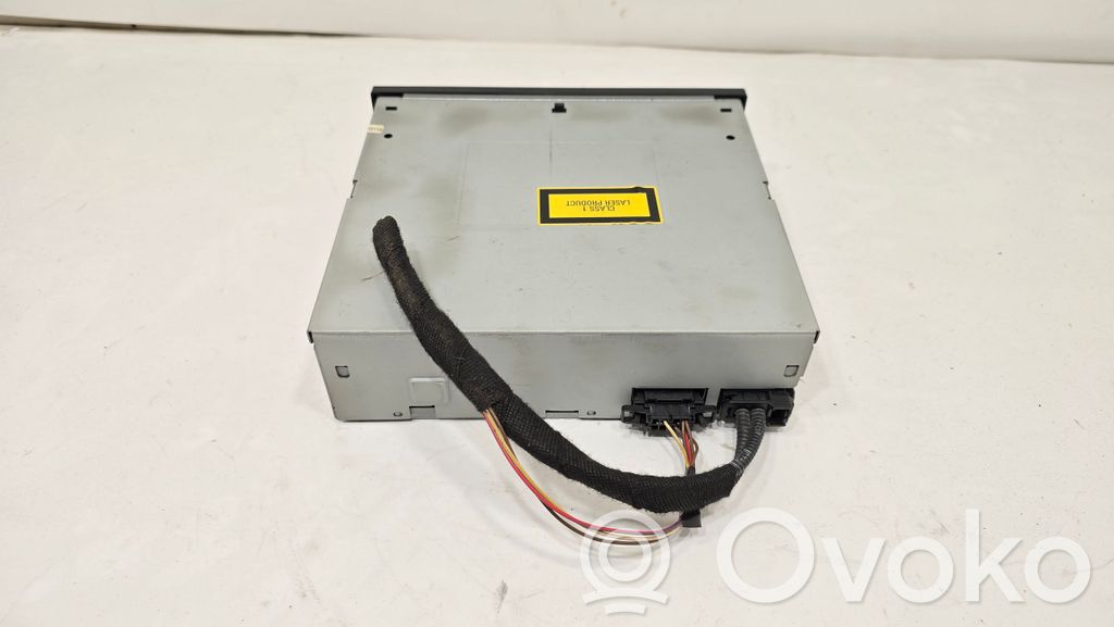 Navigation (GPS) system CD/DVD reader