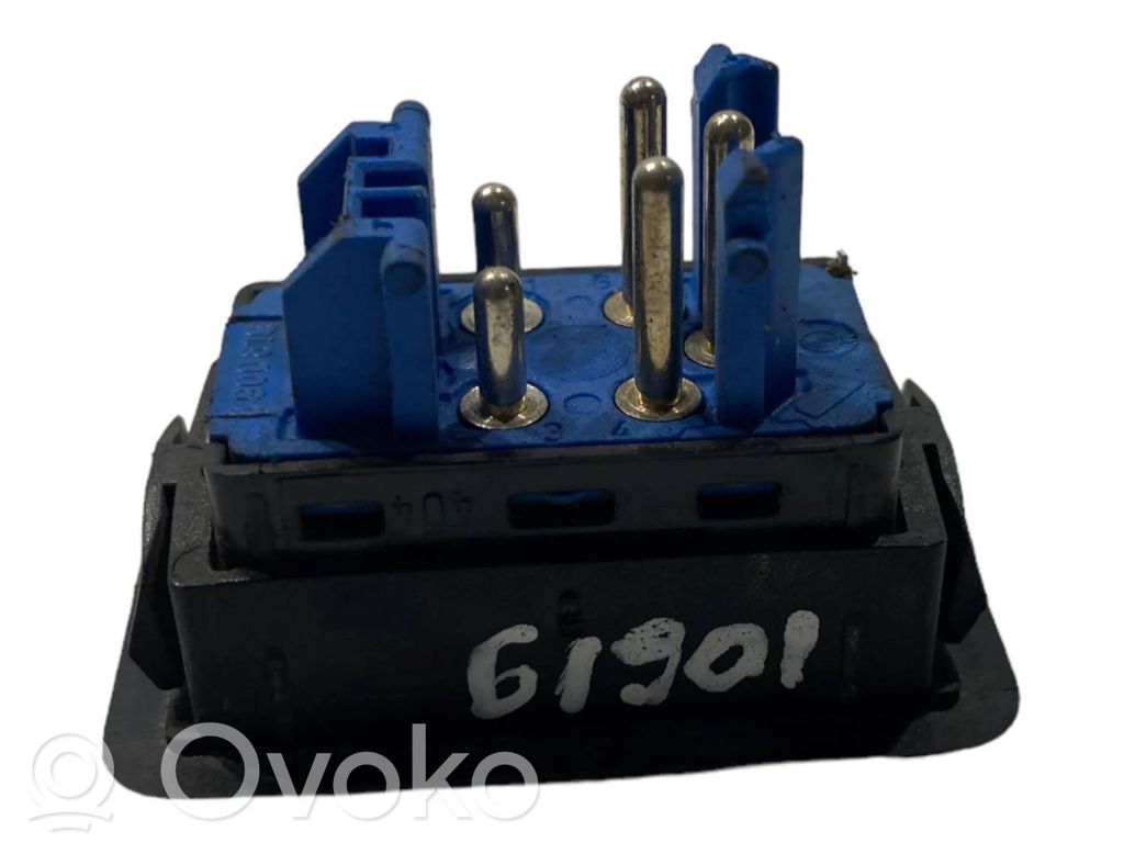 Power window switch