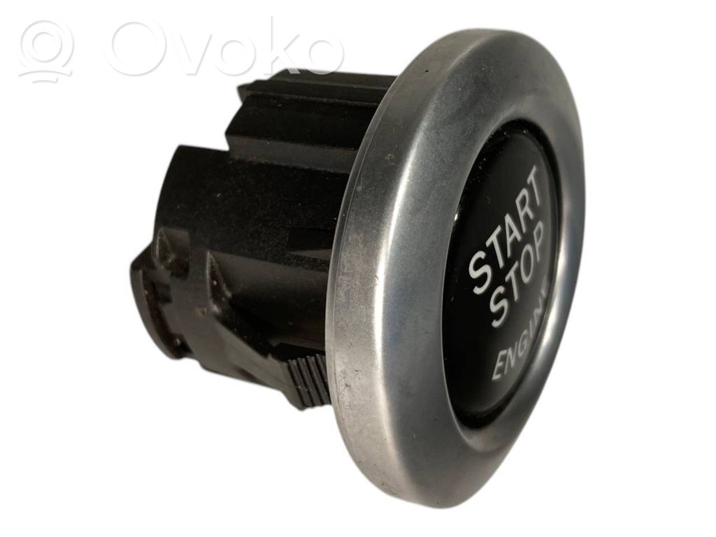 Automašīnas aizdedzes un startera slēdzis