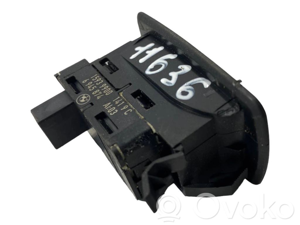 Power window switch
