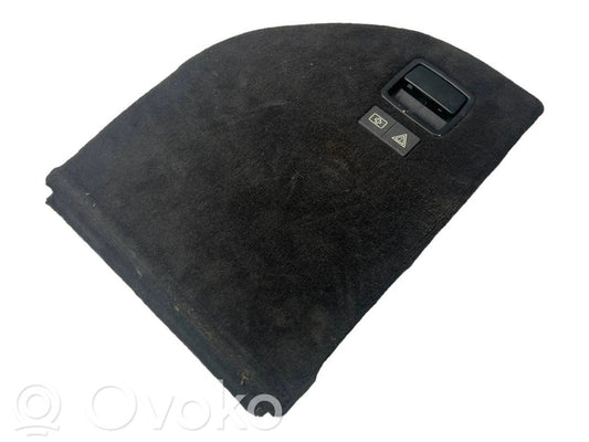 Side decorative trim panel