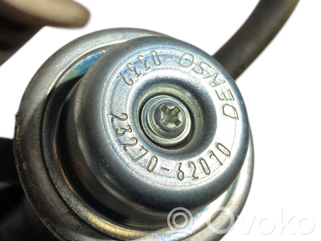 Degvielas maģistrālā caurule