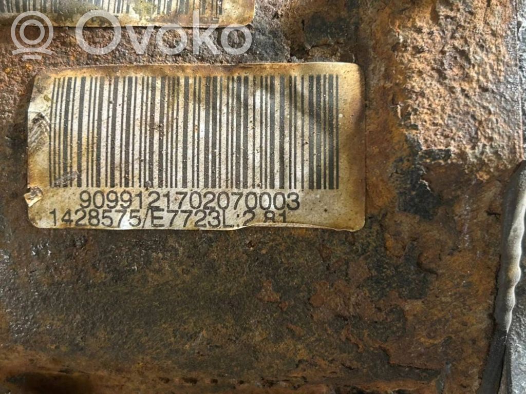 Aizmugurējais reduktors