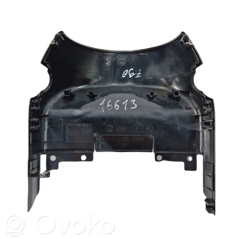 Steering axle trim