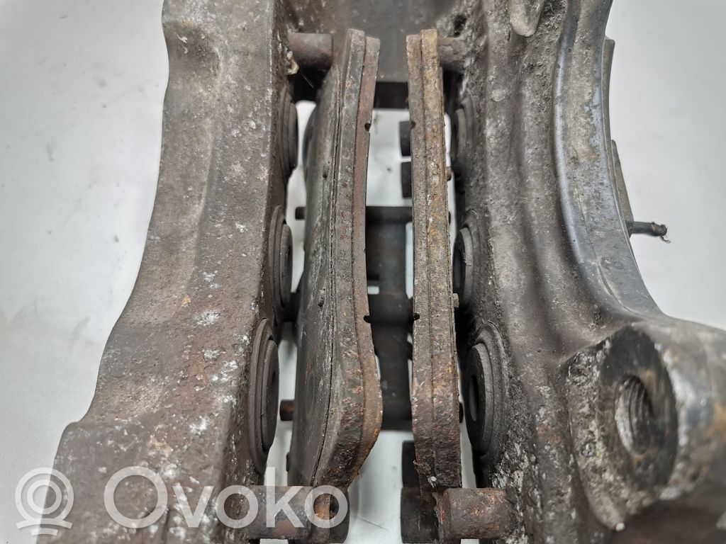 Priekšējais suports