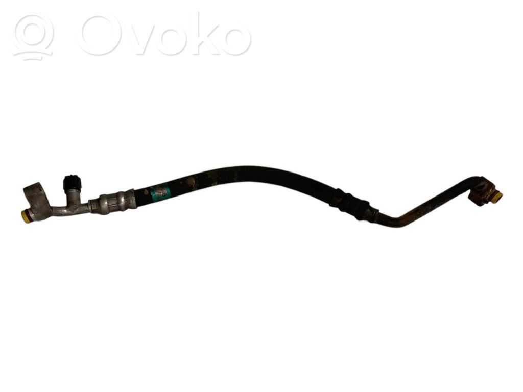 Air conditioner pipe(s) / hose(s)