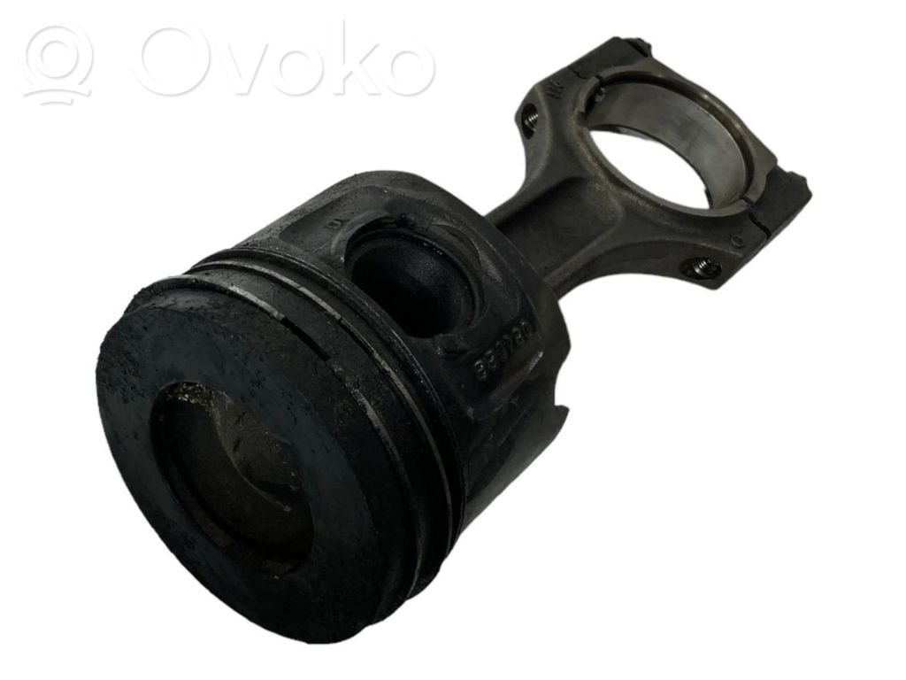 Piston with connecting rod