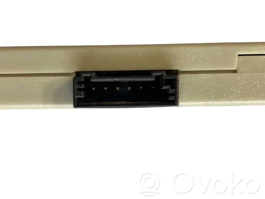 Antenna amplifier