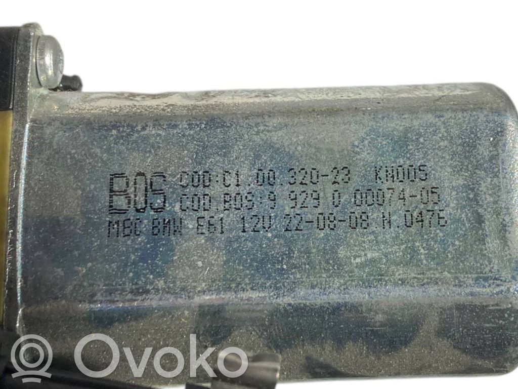 Aizmugurējā pārsega pievilcējs