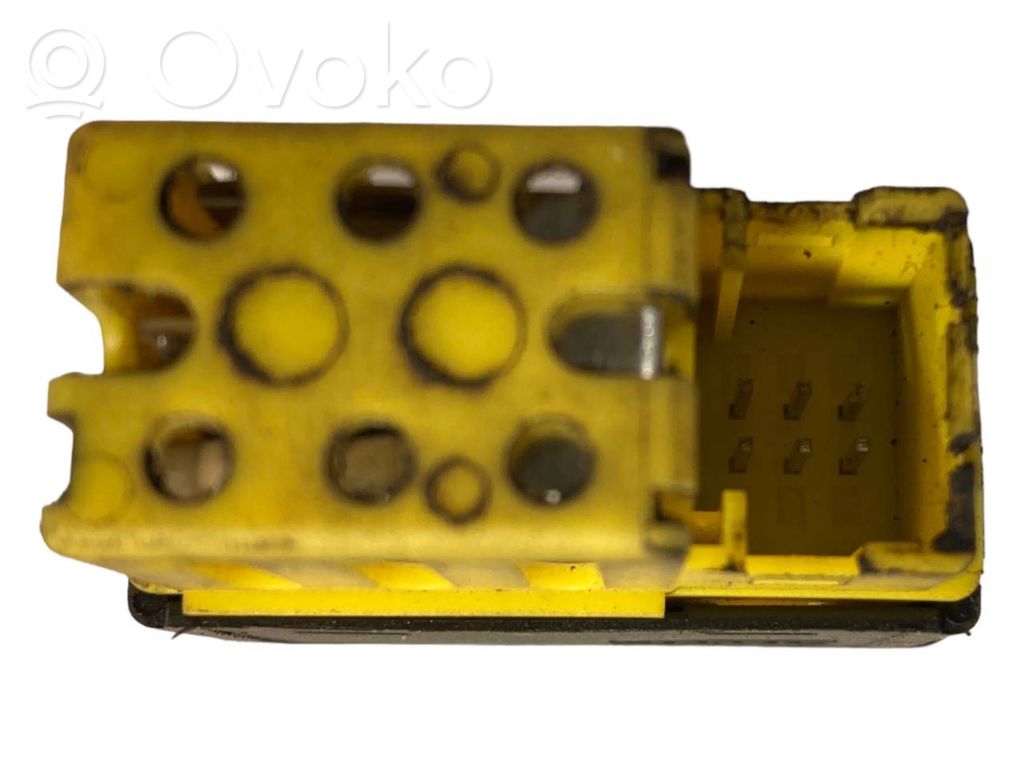 Seat heating switch