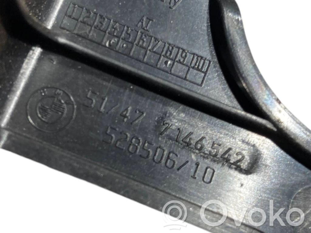 Cita veida bagāžnieka dekoratīvās apdares detaļa